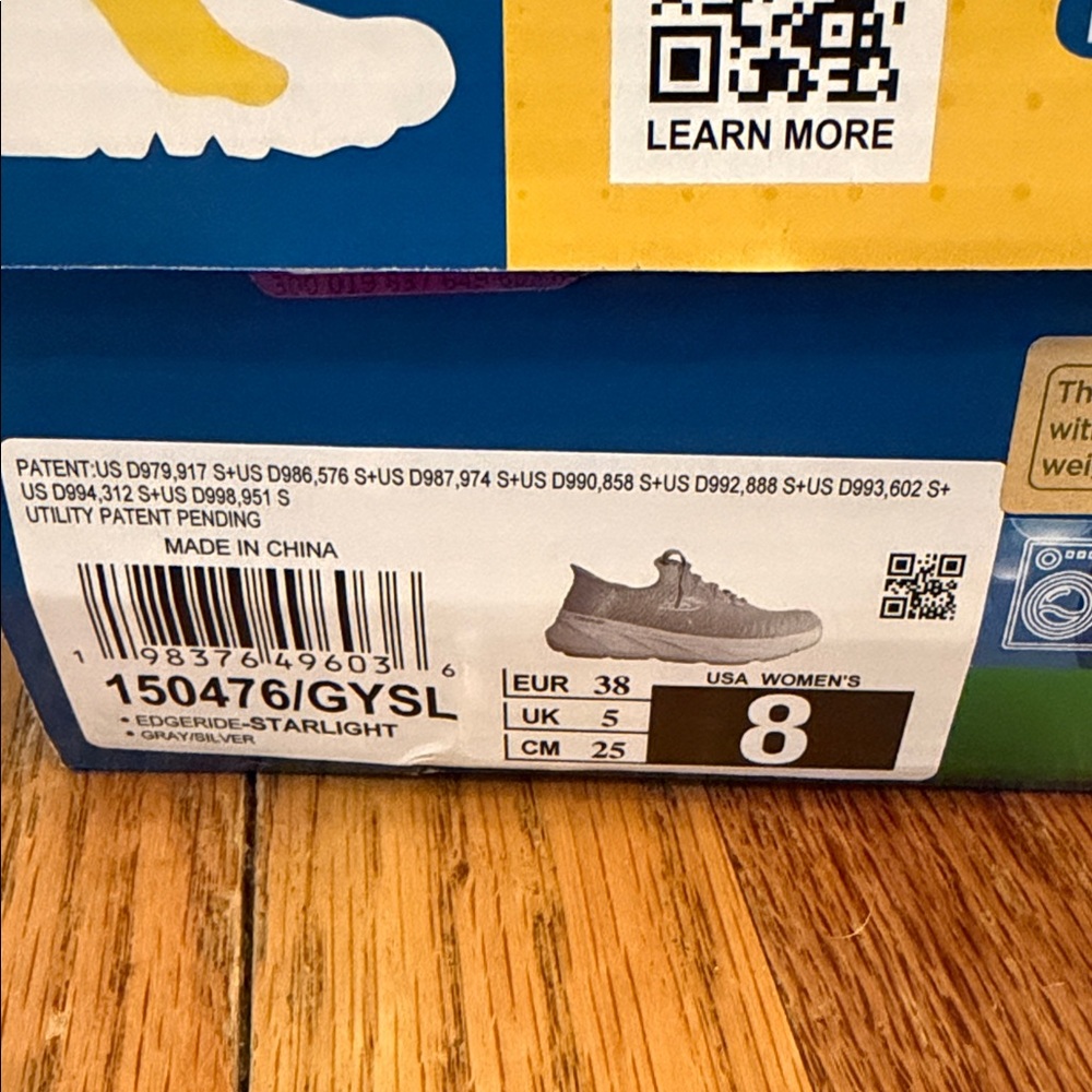 Women’s Lightweight Knit Sneakers in Light Gray and White - Picture 7 of 7